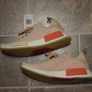 sælge journalist Vær forsigtig Best 25+ Deals for Adidas Nmd R1 Tan | Poshmark